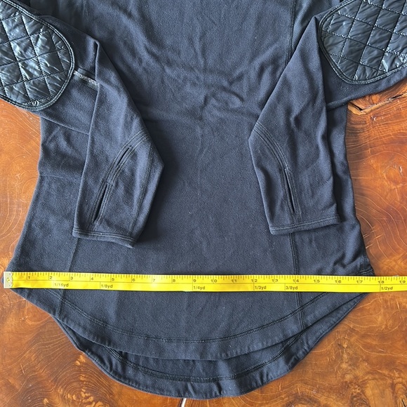 Lululemon Long Sleeve T-Shirt with Thumbholes, Size 6. Rare Find! - Picture 8 of 11